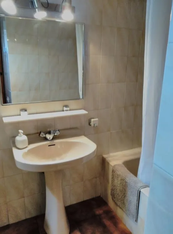 Casa Les Holiday home